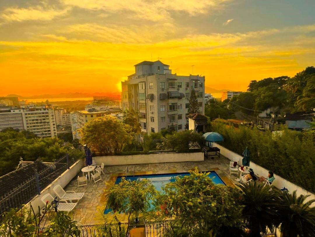 Hostel Sunrise Rio de Janeiro Esterno foto